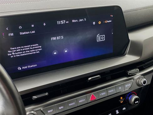 Used 2024 Kia Telluride LX image 19