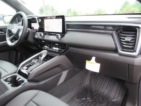 New 2026 GMC Canyon Elevation w/ Convenience Package AWD/4WD image 11