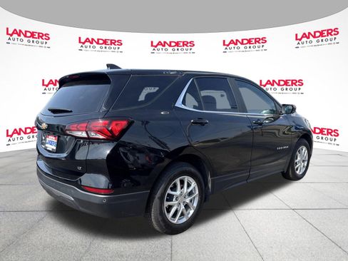 Used 2023 Chevrolet Equinox LT FWD image 3