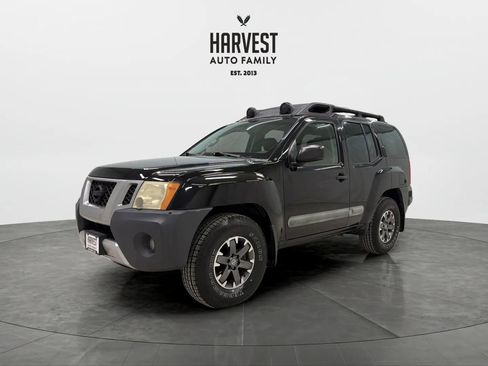 Used 2015 Nissan Xterra PRO-4X w/ Pro-4x Leather Package image 1