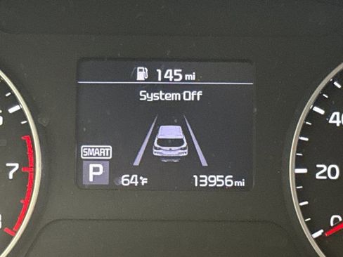 Used 2023 Kia Seltos EX image 20