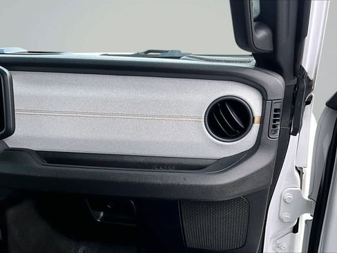 Used 2024 Jeep Wrangler Unlimited AWD/4WD image 24