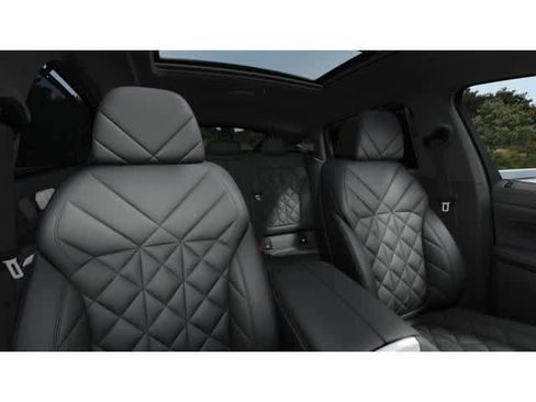 New 2026 BMW X6 xDrive40i image 12