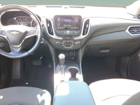 Used 2020 Chevrolet Equinox LT image 12