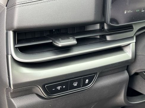 New 2026 Kia Carnival SX w/ SX Dark Edition Package FWD image 18
