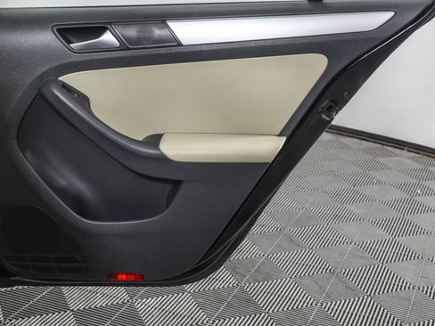 Used 2012 Volkswagen Jetta SEL image 41