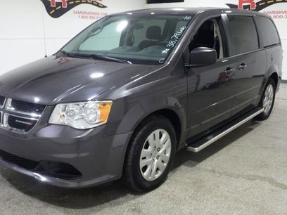 Used 2016 Dodge Grand Caravan SE w/ Quick Order Package 29E SE