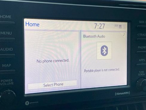 Certified 2021 Toyota RAV4 LE FWD image 18