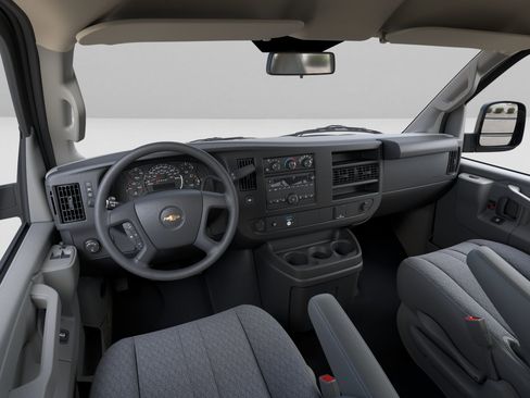 New 2026 Chevrolet Express 3500 Extended RWD image 15