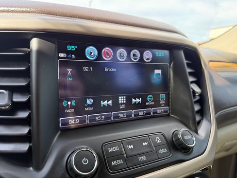 Used 2017 GMC Acadia Denali w/ Technology Package FWD image 37