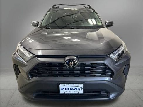 Used 2024 Toyota RAV4 XLE w/ Convenience Package AWD/4WD image 9