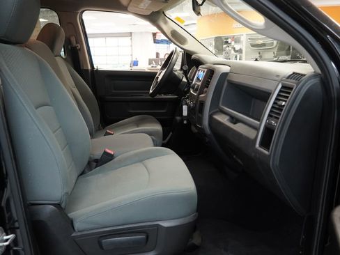 Used 2013 RAM 1500 Express AWD/4WD image 31