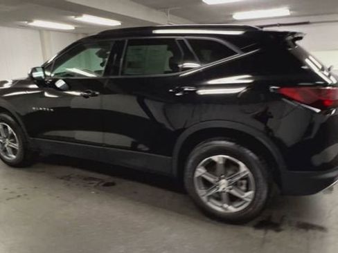 Certified 2024 Chevrolet Blazer LT w/ Convenience Package FWD image 6