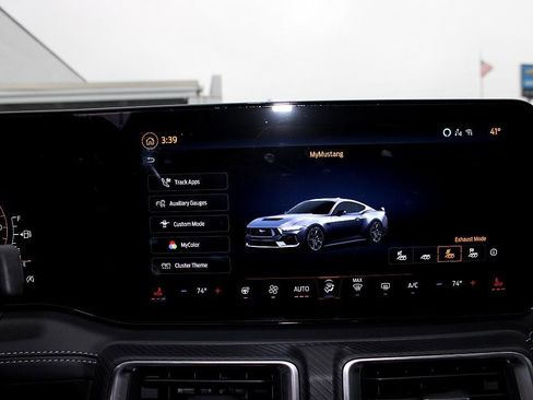 Used 2024 Ford Mustang GT Premium image 35