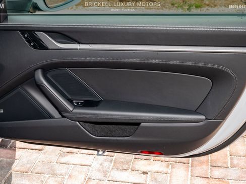 Used 2025 Porsche 911 Carrera RWD image 14