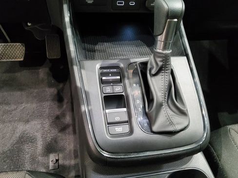 Used 2023 Honda CR-V EX image 29