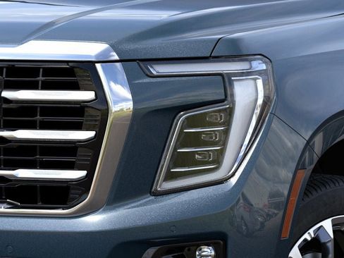 New 2026 GMC Yukon XL Elevation w/ LPO, Floor Liner Package AWD/4WD image 10