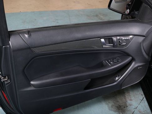 Used 2013 Mercedes-Benz C 63 AMG Coupe w/ Multimedia Pkg image 32