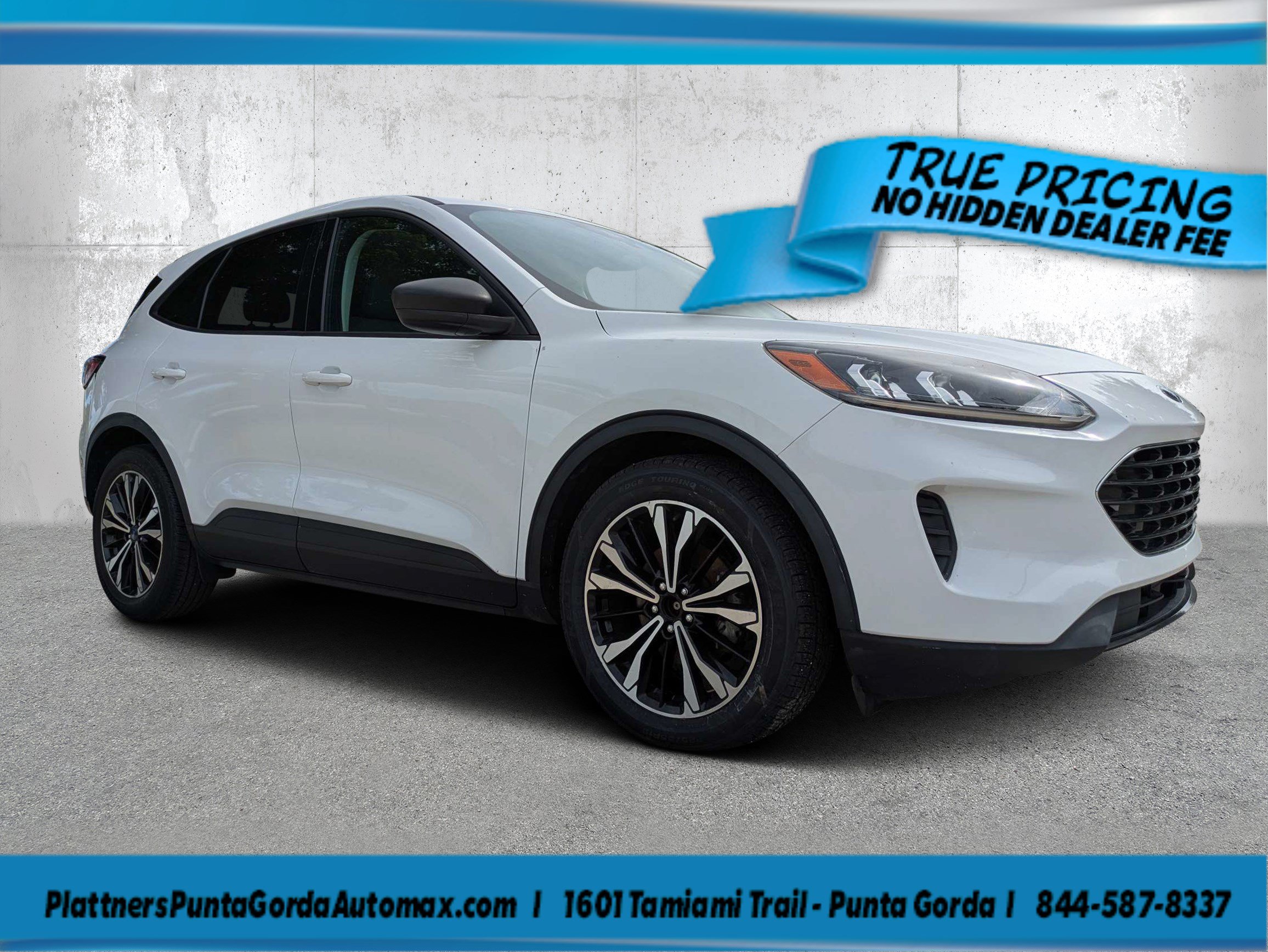Used 2022 Ford Escape SE w/ SE Sport Appearance Package FWD image 1