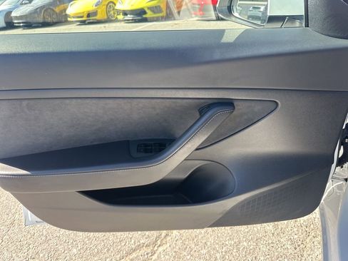 Used 2021 Tesla Model 3 Standard Range Plus image 26