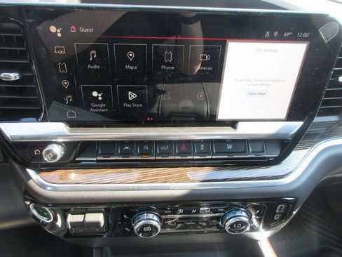 New 2026 GMC Sierra 1500 Elevation image 18