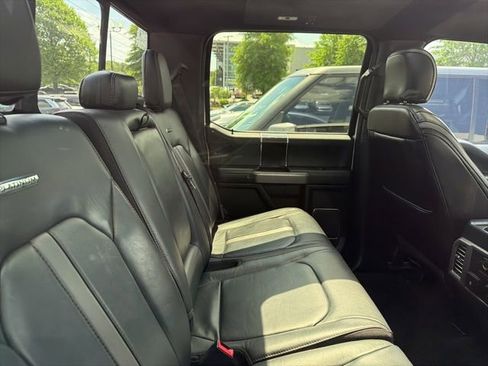 Used 2018 Ford F150 Platinum image 11