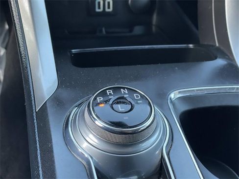 Certified 2020 Ford Fusion SE image 17