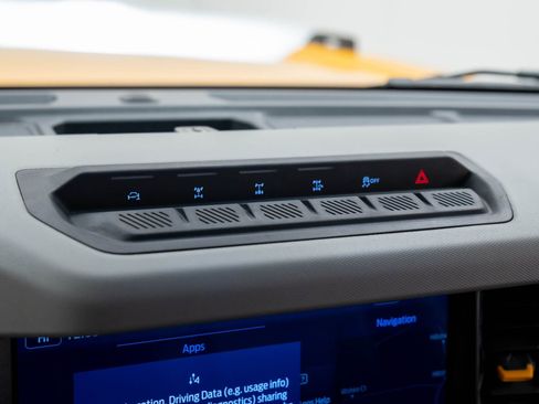 Used 2022 Ford Bronco Badlands w/ Sasquatch Package image 19