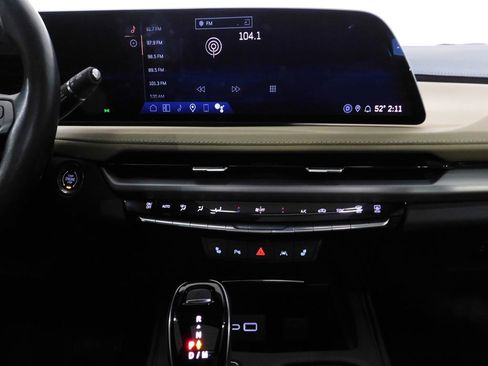 Used 2024 Cadillac XT4 Luxury w/ Cold Weather Package image 48