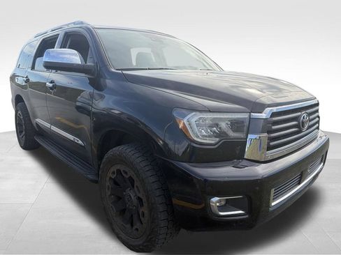 Used 2020 Toyota Sequoia Limited AWD/4WD image 13