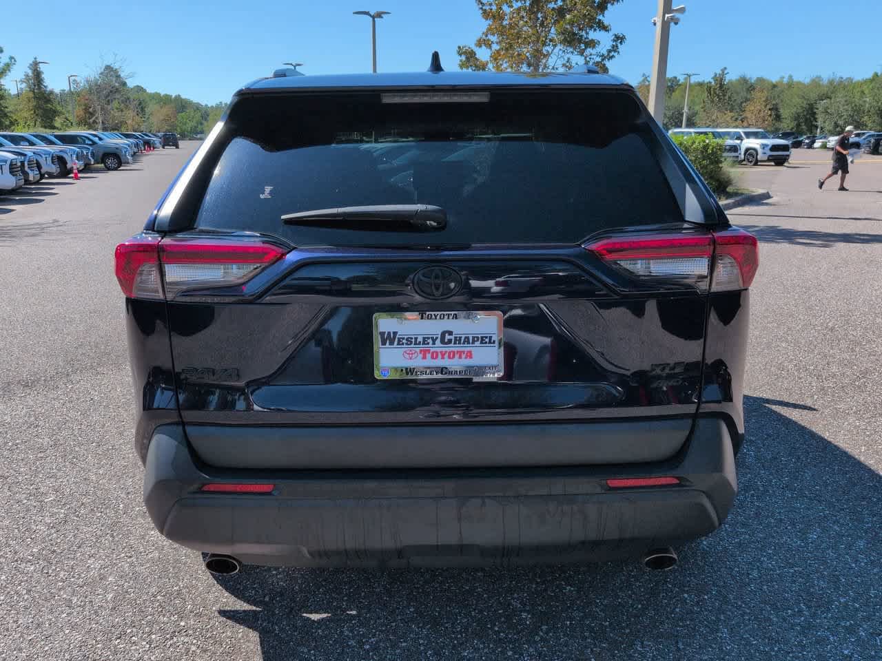 Certified 2019 Toyota RAV4 XLE w/ Convenience Package AWD/4WD image 5