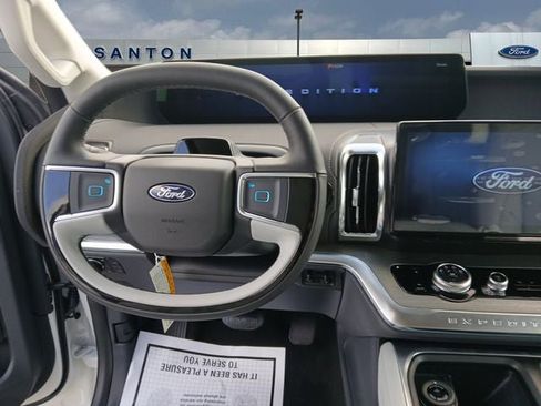 New 2025 Ford Expedition Platinum w/ Platinum Ultimate Package AWD/4WD image 10