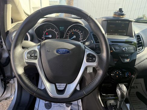 Used 2015 Ford Fiesta SE w/ Equipment Group 201A image 15