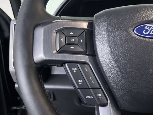 Used 2019 Ford Expedition Max Platinum AWD/4WD image 27