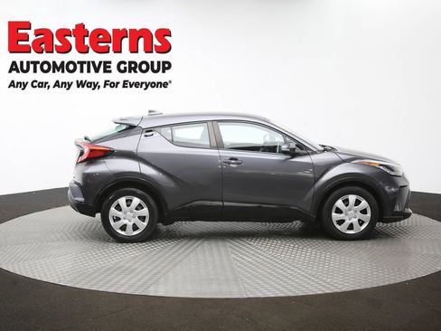 Used 2020 Toyota C-HR LE image 44