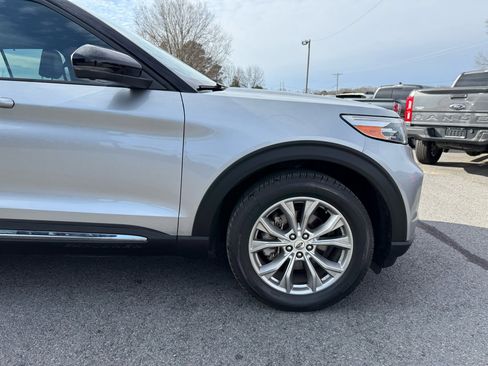 Used 2020 Ford Explorer Limited image 45