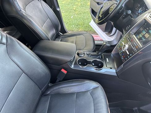 Used 2017 Ford Explorer Sport w/ Equipment Group 401A AWD/4WD image 29