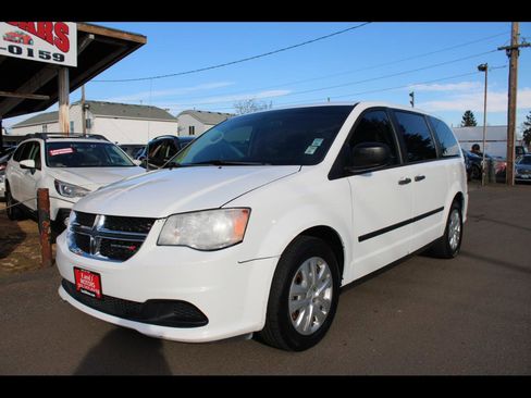 Used 2016 Dodge Grand Caravan American Value Package image 1