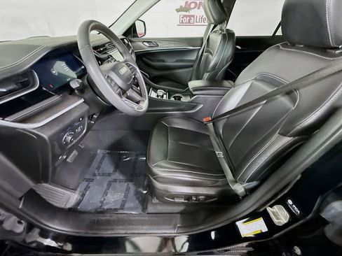 Used 2024 Jeep Grand Cherokee Limited 4xe image 26