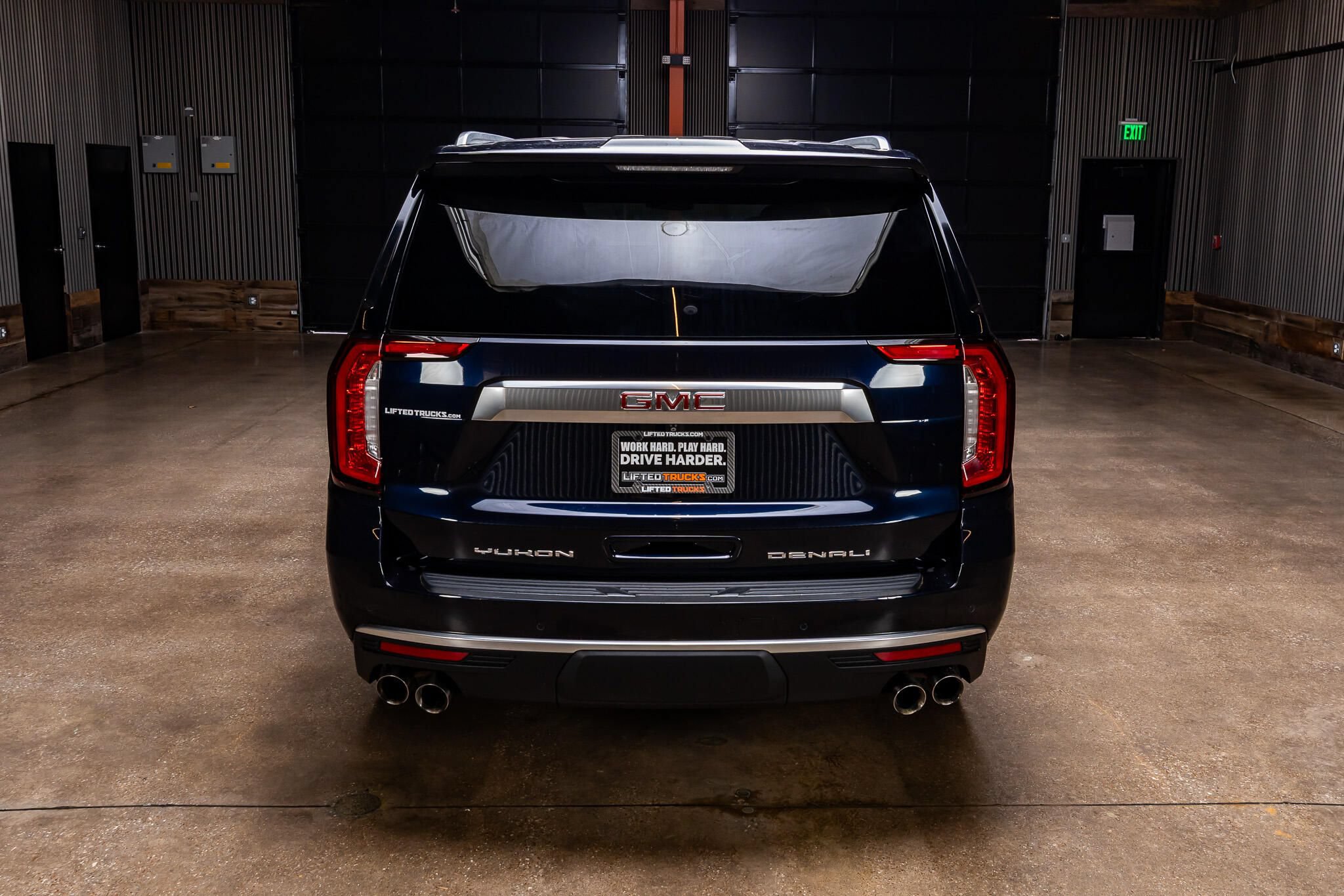 Used 2021 GMC Yukon XL Denali RWD image 7