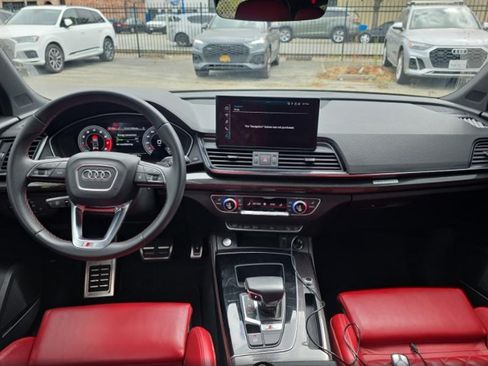 Used 2023 Audi SQ5 Premium Plus w/ Premium Plus Package AWD/4WD image 5