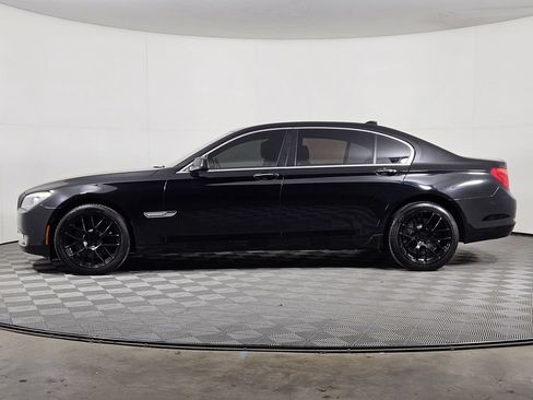 Used 2012 BMW 750Li RWD image 3