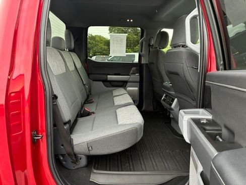 Used 2024 Ford F250 XLT w/ XLT Premium Package AWD/4WD image 17