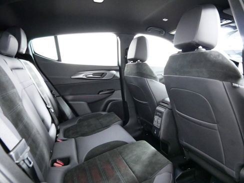 Used 2024 Dodge Hornet GT image 26