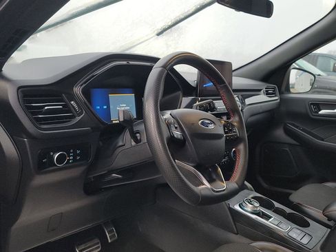 Used 2024 Ford Escape ST-Line image 17