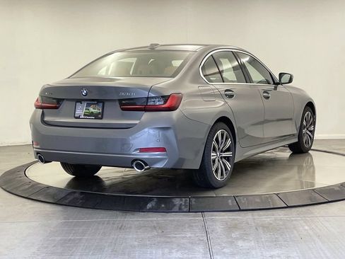 Used 2026 BMW 330i xDrive Sedan w/ Convenience Package AWD/4WD image 5