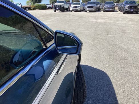 Used 2019 Lincoln Nautilus Select image 25