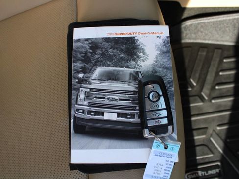 Used 2019 Ford F250 Lariat w/ Lariat Ultimate Package image 54