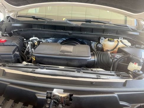 Certified 2021 Chevrolet Tahoe Z71 w/ Rear Media and Nav Package AWD/4WD image 31