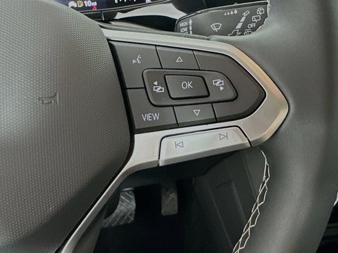 Certified 2023 Volkswagen Taos S FWD image 19